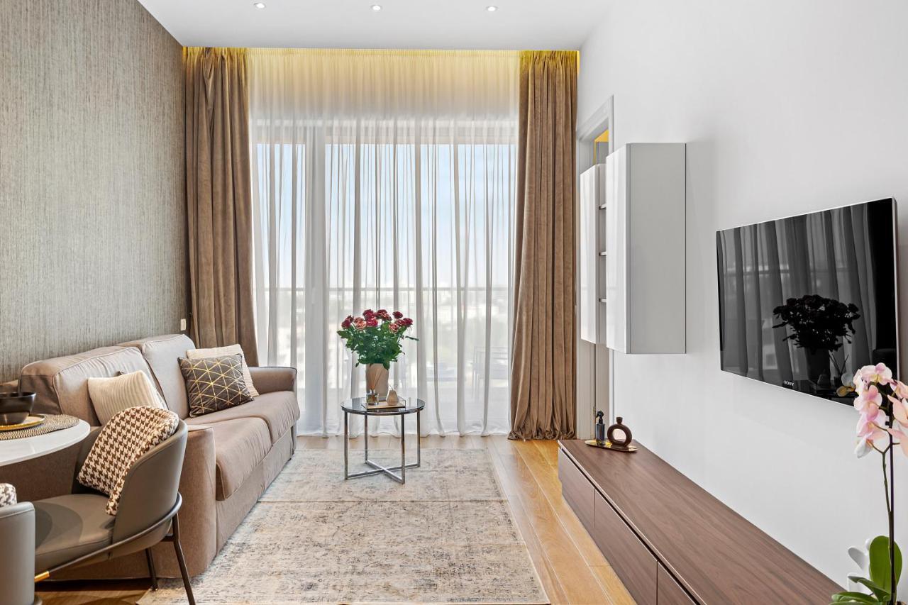 One Herastrau Park Apartment